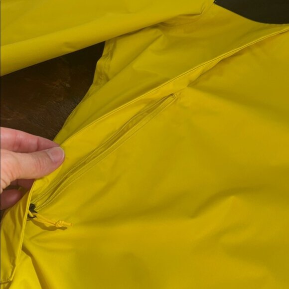 THE NORTH FACE Men's Antora Breathable Waterproof Rain Jacket Yellow/Black XL - Picture 10 of 13